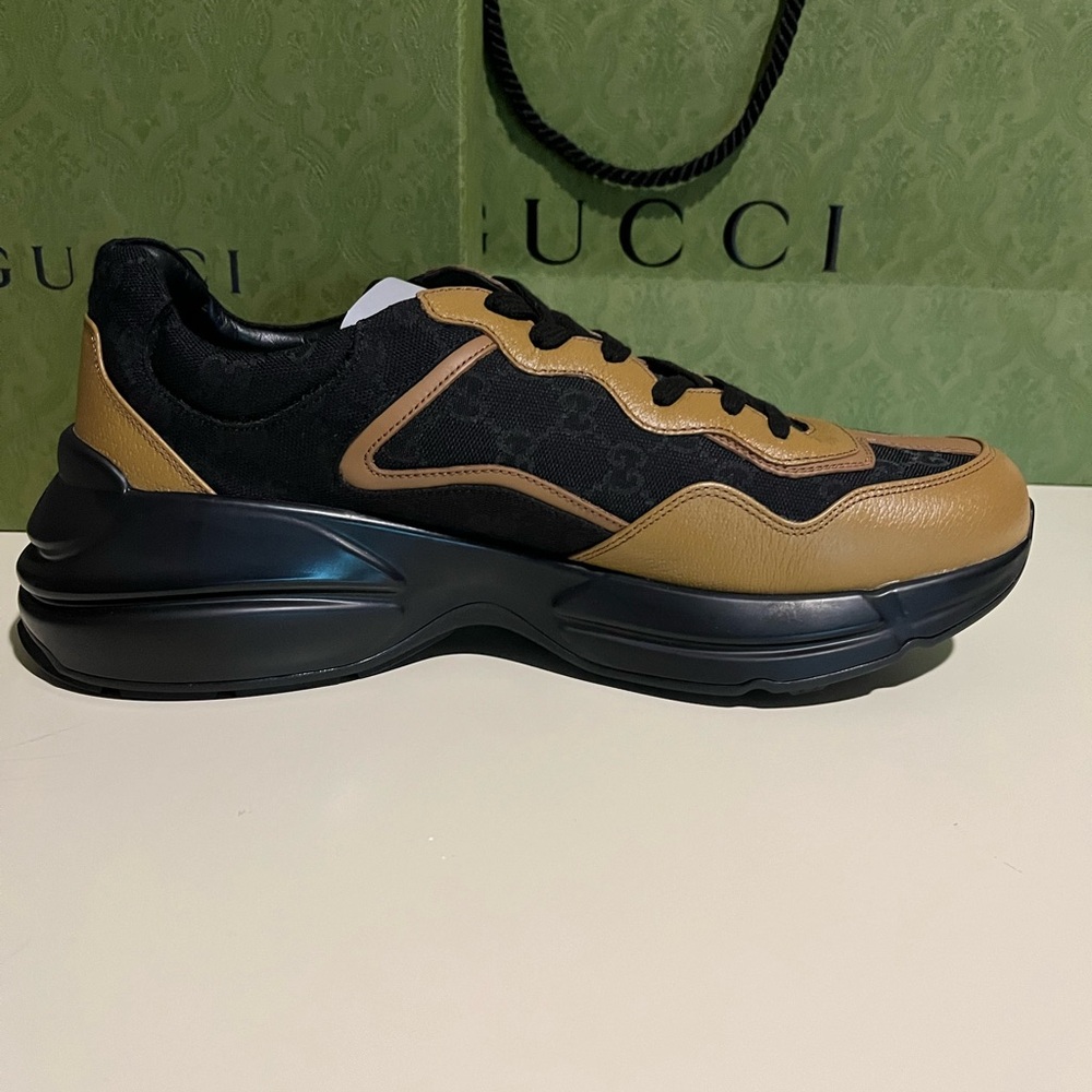 Gucci Men’s  Sneakers Rhython athletic shoe